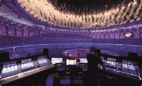L-Acoustics 112P høyttaler brun