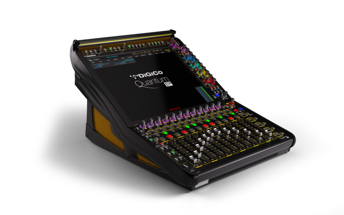 DiGiCo Quantum 112 mixer
