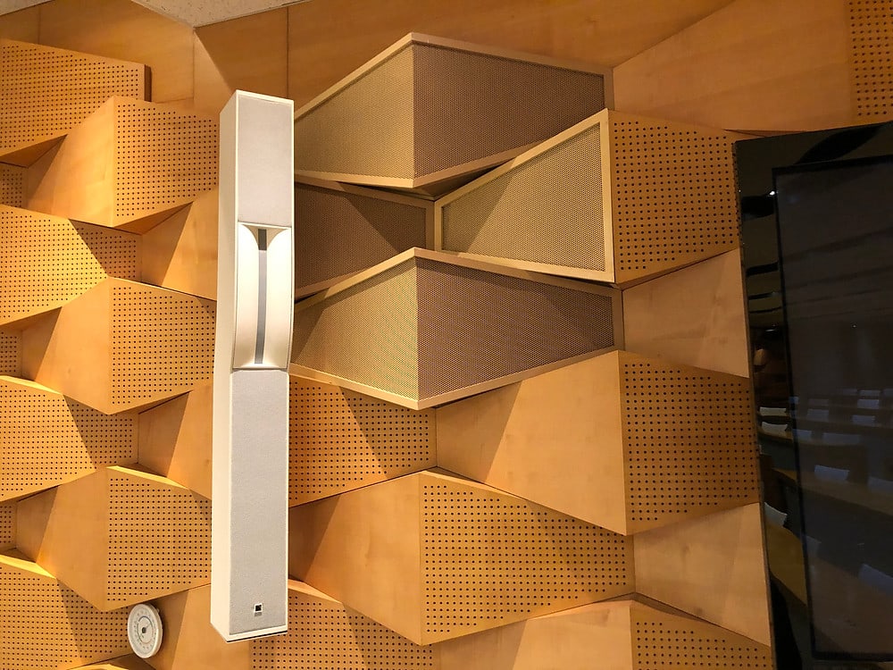 L-Acoustics SYVA W høyttaler