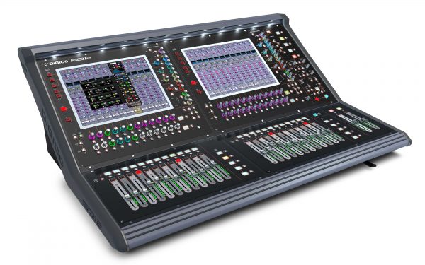 DiGiCo SD12 mixer